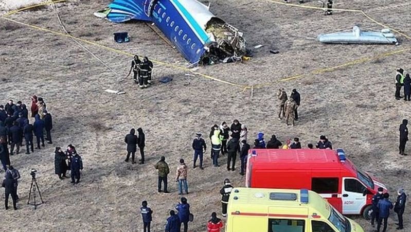 Avioni i rrëzuar me 38 të vdekur në Azerbajxhan, Vladimir Putin pranon sulmin: E bëmë ne!