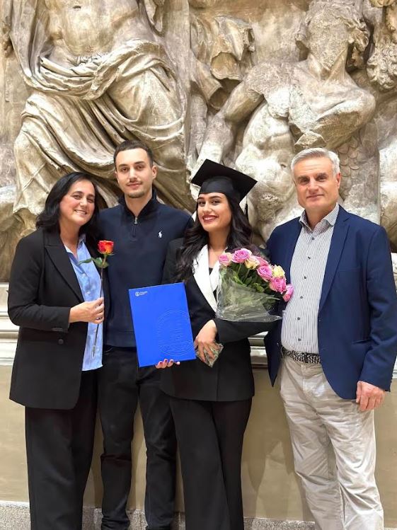 Flakë Haziri ftoi titullin master në Universitetin e Cyrihut 