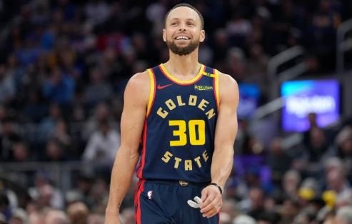 Stephen Curry, sërish më i paguari në NBA