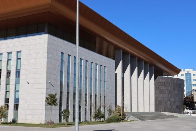 KLGJ emëron 42 gjyqtarë të rinj në 11 gjykata të vendit