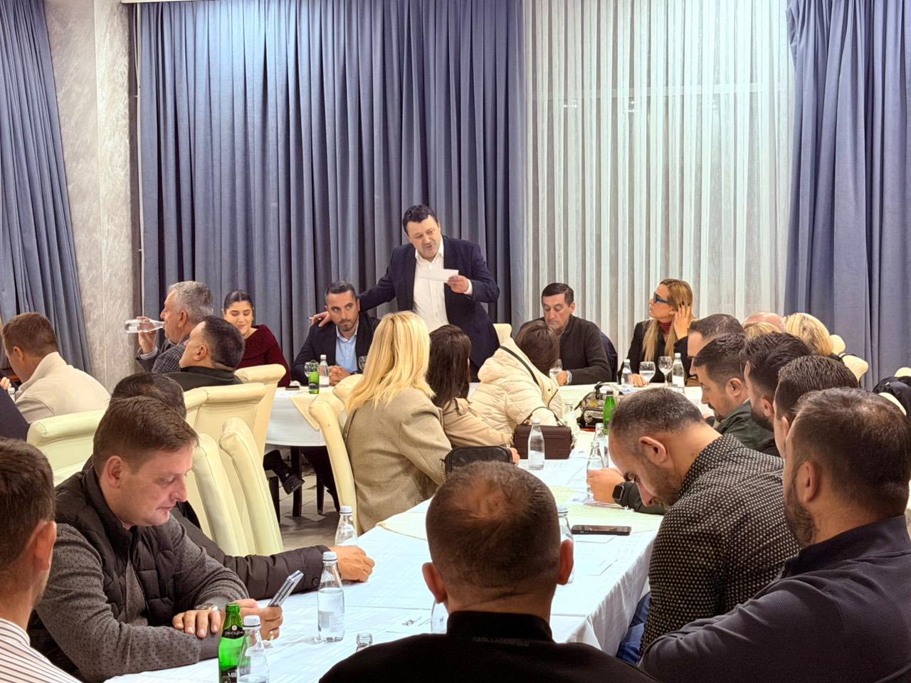Mblidhet PDK në Gjakovë, diskutohet për hapat e mëtejshëm pasi siguruan 6 asamblistë 