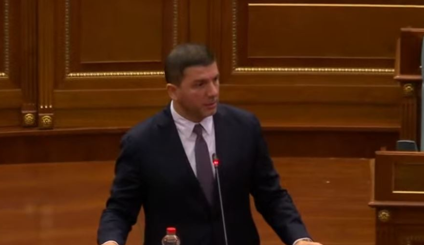 Krasniqi-Kurtit: Hidhe në votim sa më parë Qeverinë e propozuar