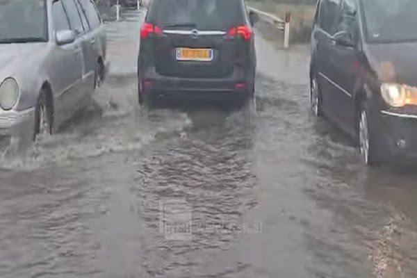 ​Reshjet shkaktojnë dëme në Shkodër, përmbytje banesash në Vaun e Dejës