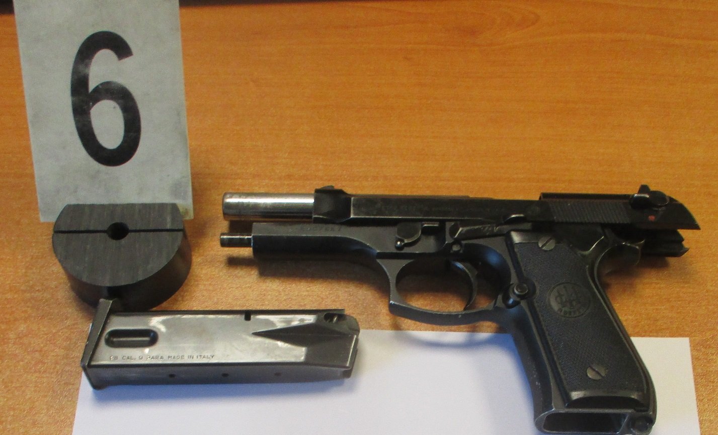 Pas të shtënave me armë në Gllogjan, policia arreston një të dyshuar