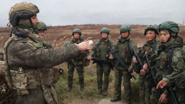 ​Jugu i zbulon shifrat: Dy mijë ushtarë të Koresë së Veriut kanë vdekur në Ukrainë