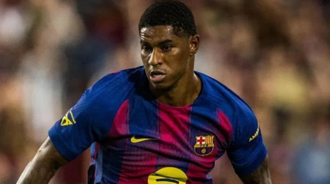 Barcelona bëhet pishman