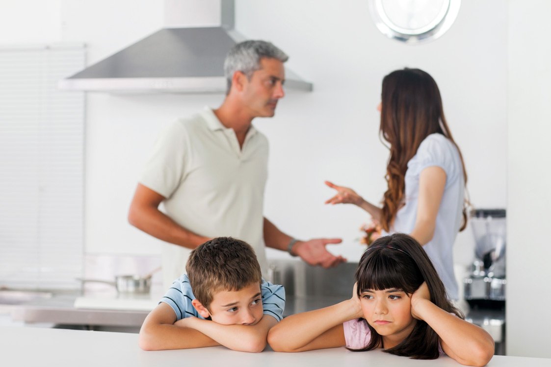 Shenjat që tregojnë se gjithë familja është në stres