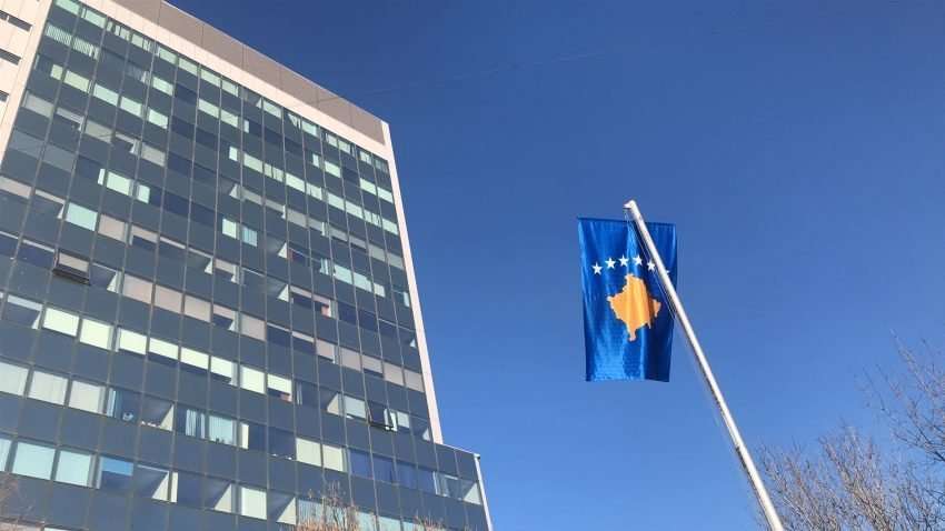 Qeveria e Kosovës reagon pas pezullimit të dialogut nga SHBA