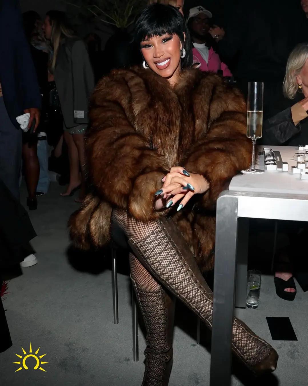 Cardi B dhe Kulture në Alexander Wang Fashion Show