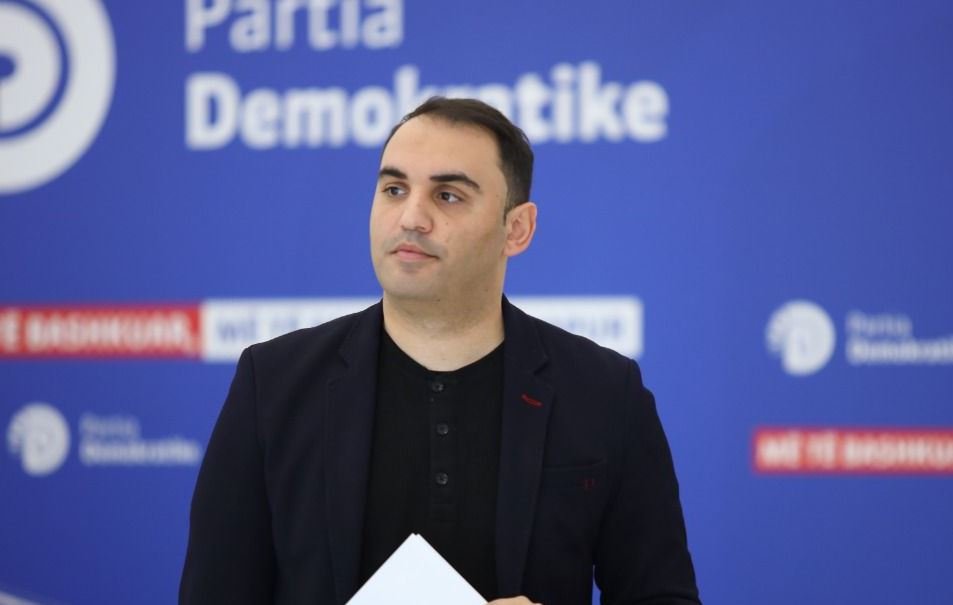 Mazhoranca mori vendimin për të 