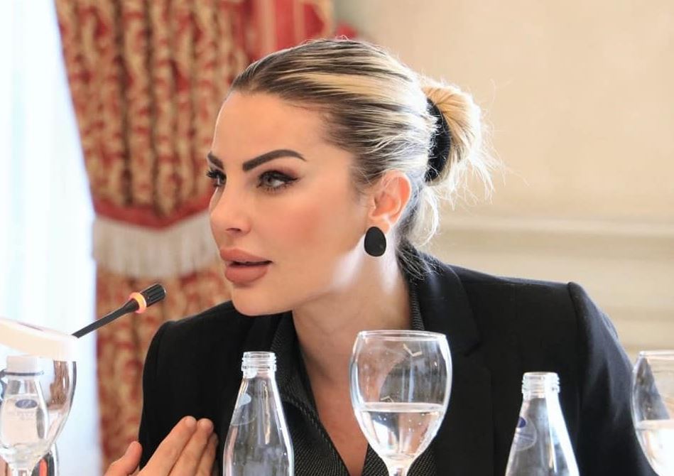 Dje me PDK, sot me LDK – Duda s’e ndalë dorën për marrëveshje