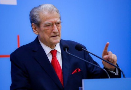 Shkarkimi i Veliajt, Berisha: Kukulla në Presidencë e Ramës do të firmosë sot për datën e zgjedhjeve të parakohshme