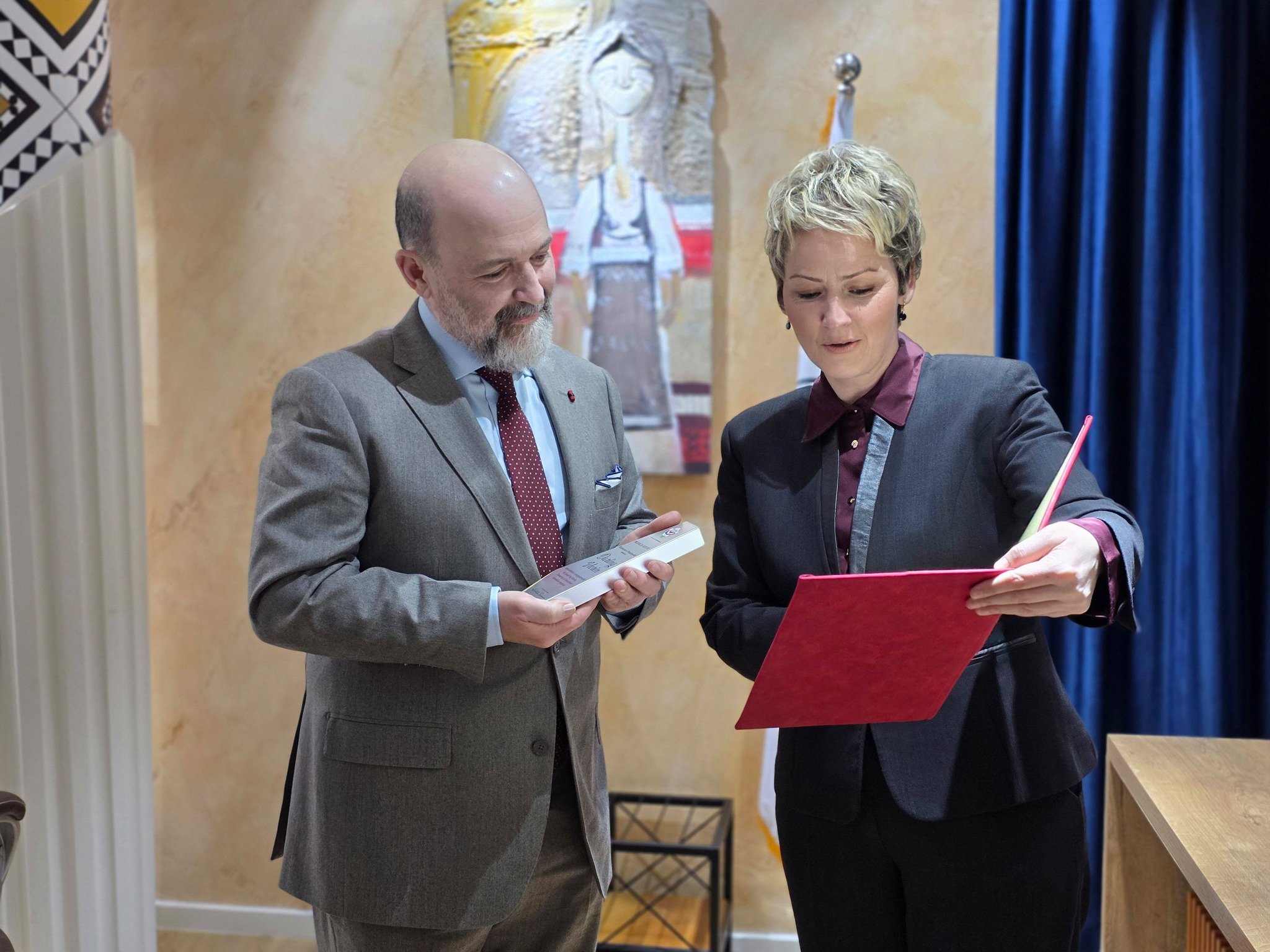 Pasardhësi i Ismail Qemali nderohet në Preshevë: vizitë historike me mesazhe uniteti dhe kujtese kombëtare