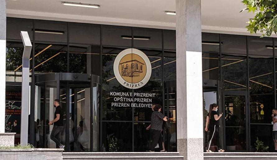 Komuna e Prizrenit shpall thirrje për mbështetje financiare për OJQ-të dhe individët në kulturë, rini dhe sport