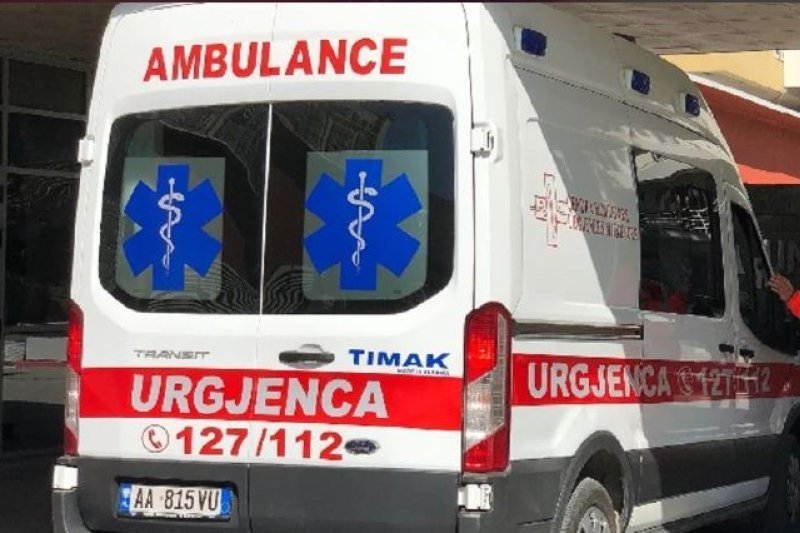 E rëndë në Durrës, 17-vjeçari ndërron jetë pasi humbi ndjenjat në palestrën e shkollës