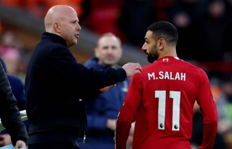 Gerrard e këshillon Salahun të largohet nga Liverpool me dinjitet