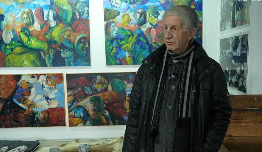 “Jam i këtij kombi, nuk mund të jem indiferent ndaj vlerave që kemi”, rrëfimi i Isa Alimusajt nga muzeu me mbi 12 mijë vepra