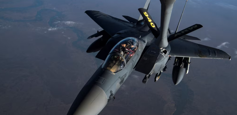 SHBA i vazhdon kërkimet për aviatorin amerikan teksa raportohet për sulm pranë centralit bërthamor në Iran
