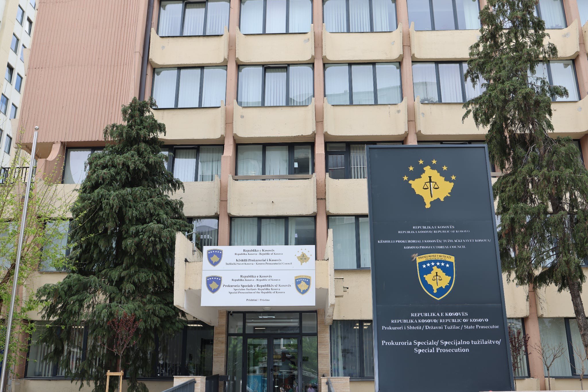 Kërkohet paraburgim ndaj një të dyshuari për krime lufte në Komunën e Kaçanikut