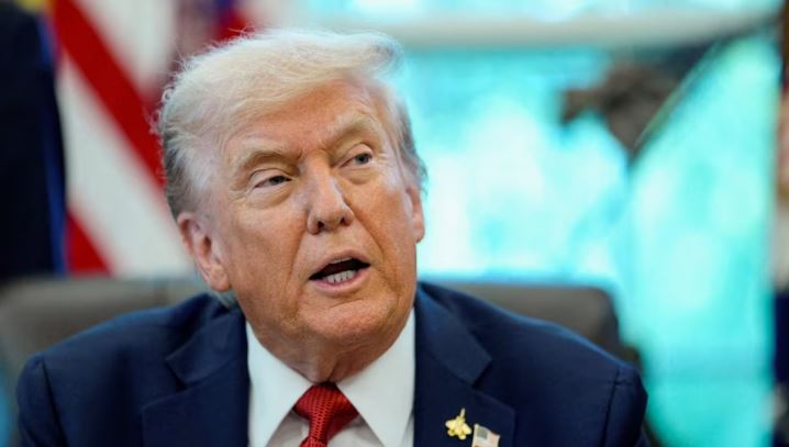 Trump ia zgjat afatin Iranit për hapjen e Ngushticës së Hormuzit