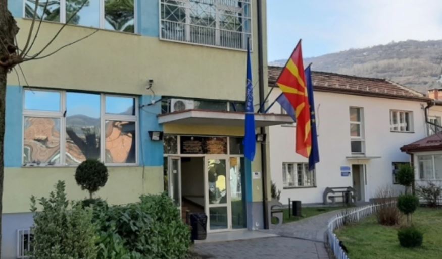 SPB Tetovë: Kërcënoi dhe keqtrajtoi prindërit e tij, ndalohet një 47-vjeçar