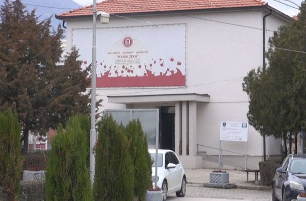 ​Studentët në Pejë thërrasin protestë për Ramush Haradinajn