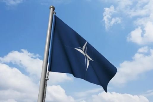 Trump kritikon NATO-n, por shefi i aleancës e përshkruan takimin si ‘shumë të sinqertë’