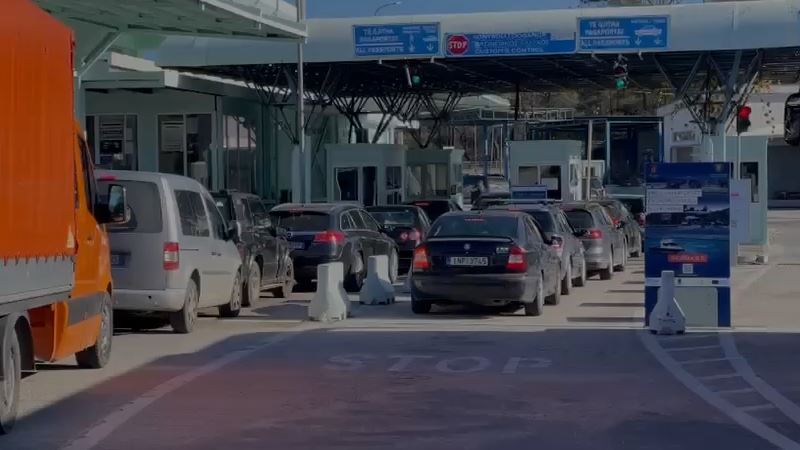 Kakavijë, 40 mijë persona lëvizën në kufi për festën e Pashkës ortodokse
