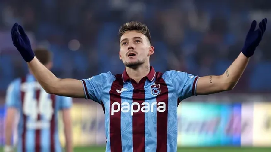 Ernest Muçi jashtë planeve të Trabzonspor?