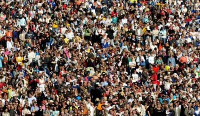 “5 miliardë mbi kapacitetin”/ Studimi alarmon: Toka nuk përballon më rritjen e popullsisë