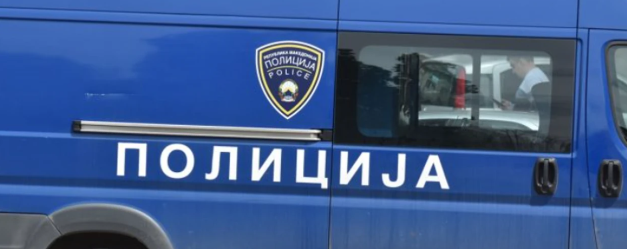 Aksident trafiku në Ohër, automjeti godet një këmbësor