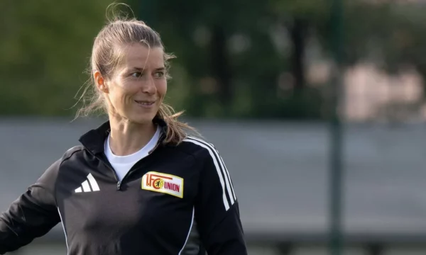 Fyerje seksiste në drejtim të trajneres së Union Berlinit, reagon klubi
