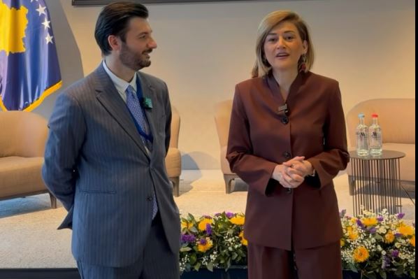 Kusari-Lila lajmërohet nga Haga, bashkë me ambasadorin Doli 