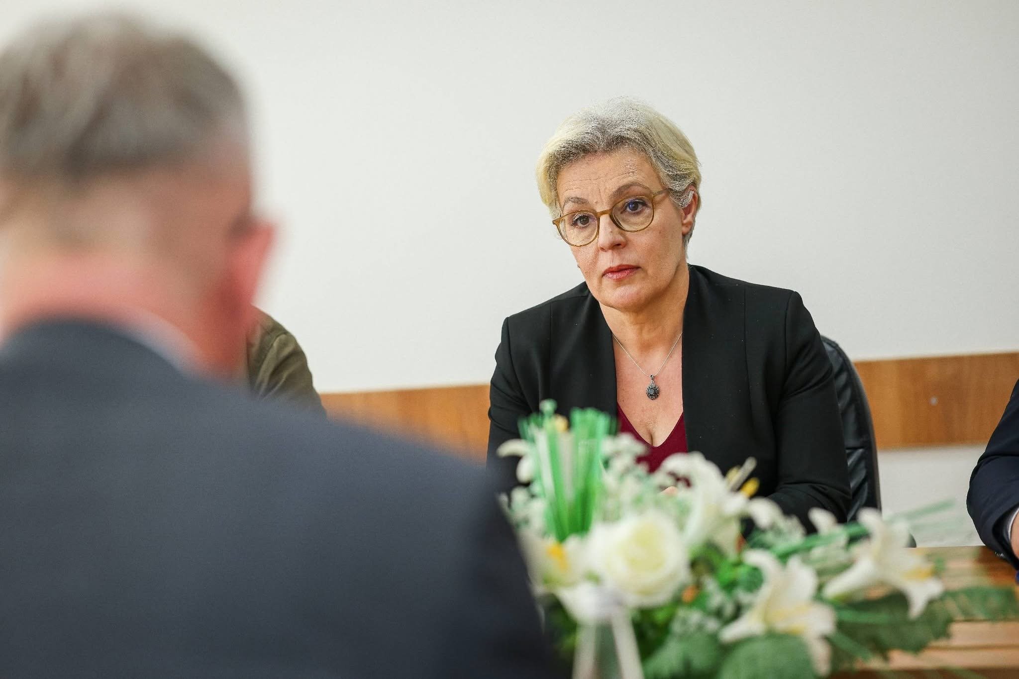 Ministrja Gërvalla gjatë vizitës në Gjykatën Themelore në Gjilan: “Çdo ditë reformë në drejtësi, çdo ditë forcim i shtetit të së drejtës”