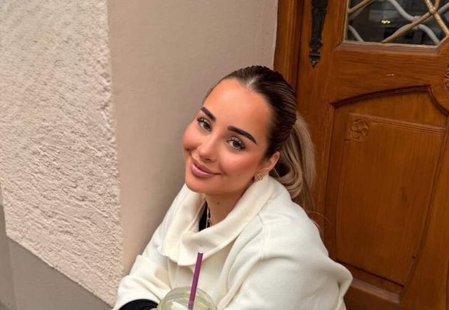 Elijona rikthehet pas humbjes së xhaxhait, ja mesazhi që ndau për ndjekësit