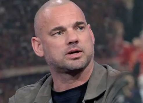 Sneijder i ashpër me Camavingan