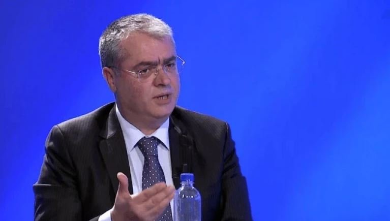 Arben Fetoshi: KFOR faktor kyç, por paralajmërohet rrezik nga rritja e militarizimit në rajon
