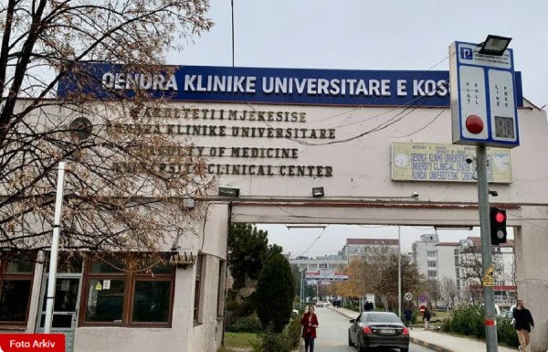 Pesëvjeçari nga Lipjani lirohet nga Pediatria, i jepet nën kujdes QPS-së në Gjakovë