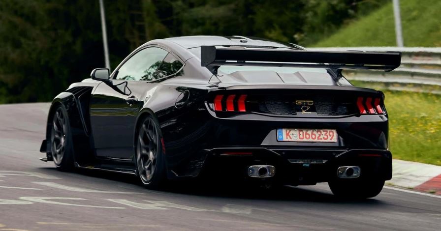 Ford Mustang GTD thyen rekordin e Corvette ZR1X