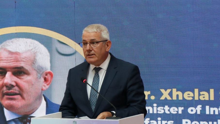 Ministri Sveçla vlerëson të suksesshëm tremujorin