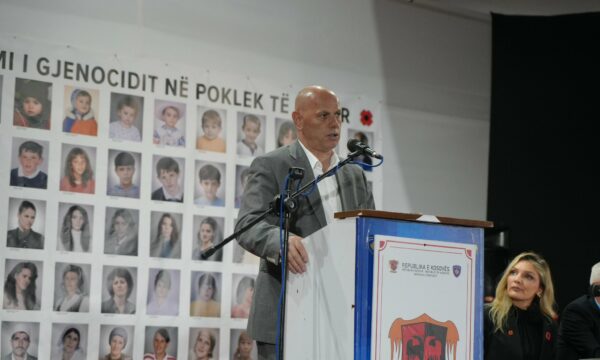 Lladrovci: Fuqia e popullit tonë për të rezistuar, do kujtuar dhe nderuar çdo ditë