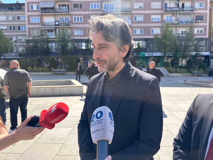 Rama pas homazheve te “Zahir Pajaziti”: Dëshmorët sakrifikuan gjithçka që ne sot ta kemi lirinë
