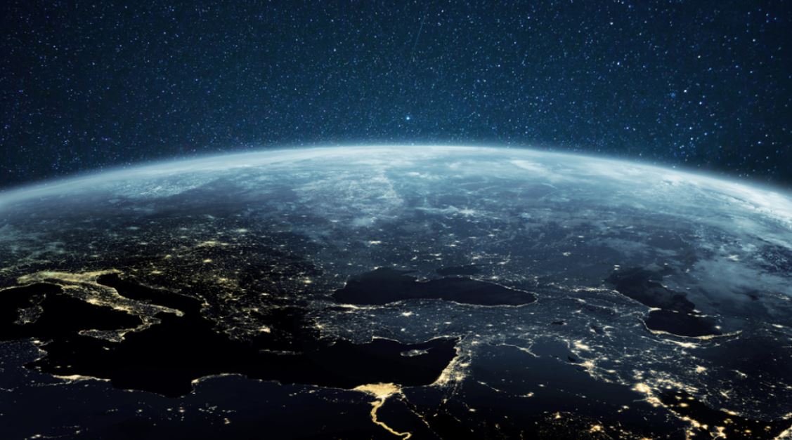 NASA bën zbulimin befasues: Toka po bëhet gjithnjë dhe më e shndritshme, 16% rritje të dritës artificiale në të gjithë botën, por…