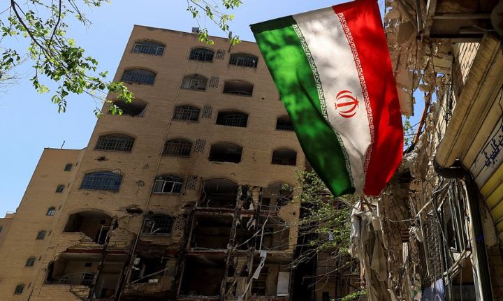 Irani ‘plotësisht i përgatitur’ për luftë të re pas skadimit të armëpushimit