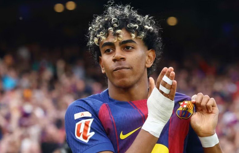 Gullit: Barcelona po e ngarkon shumë talentin 18-vjeçar