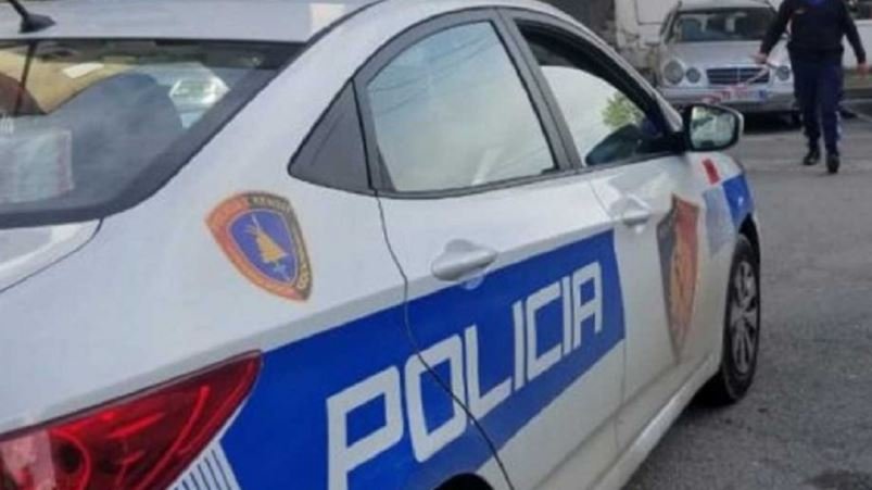 Shisnin droga të forta, goditet grupi kriminal në Berat, tre në pranga