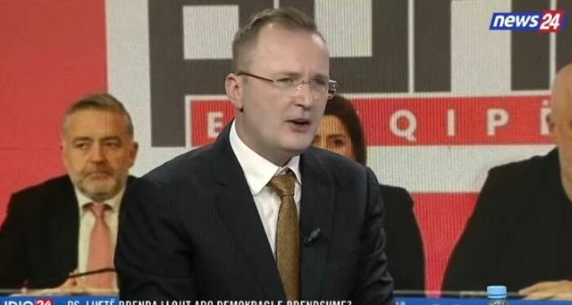 Hoxha: Ka njerëz në PS që duan më shumë integrimin në BE sesa të mbajnë Ramën në pushtet