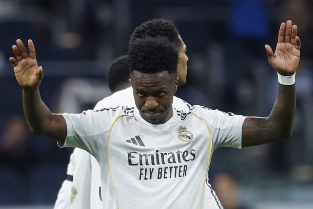 Vinicius Jr. ka kontratë deri në fund të sezonit të ardhshëm 