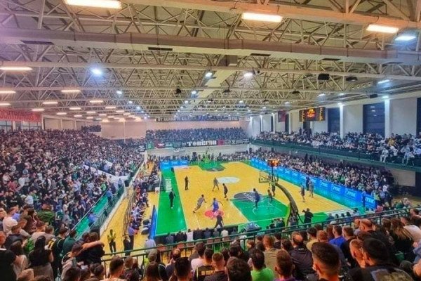 Playoff-i basketboll sonte derbi Trepça-Peja