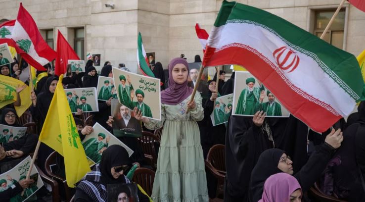 Shtëpia e Bardhë thotë se nuk ka “afat të prerë” për përfundimin e luftës me Iranin